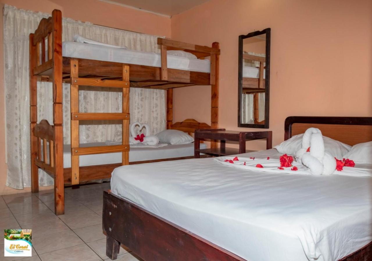 Hotel Y Cabinas El Coral Jacó Dış mekan fotoğraf